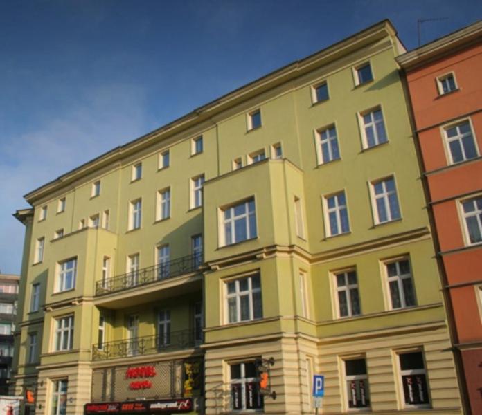 Gryf Hostel Шчечин Екстериор снимка